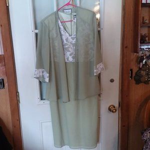 SZ 10 Misty Lane Evening Gown